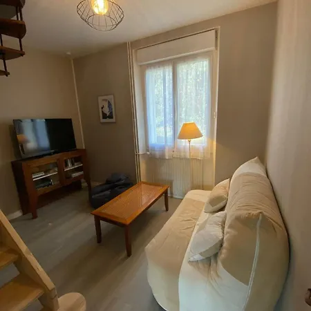Agreable Maison Avec Vue Panoramique Prázdninový dům La Bourboule