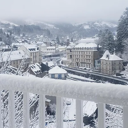 Agreable Maison Avec Vue Panoramique Semesterbostad La Bourboule